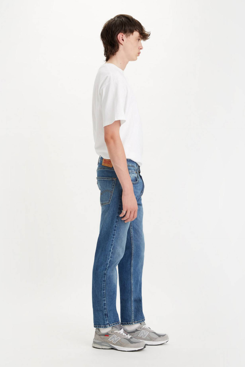 502 Taper Jeans