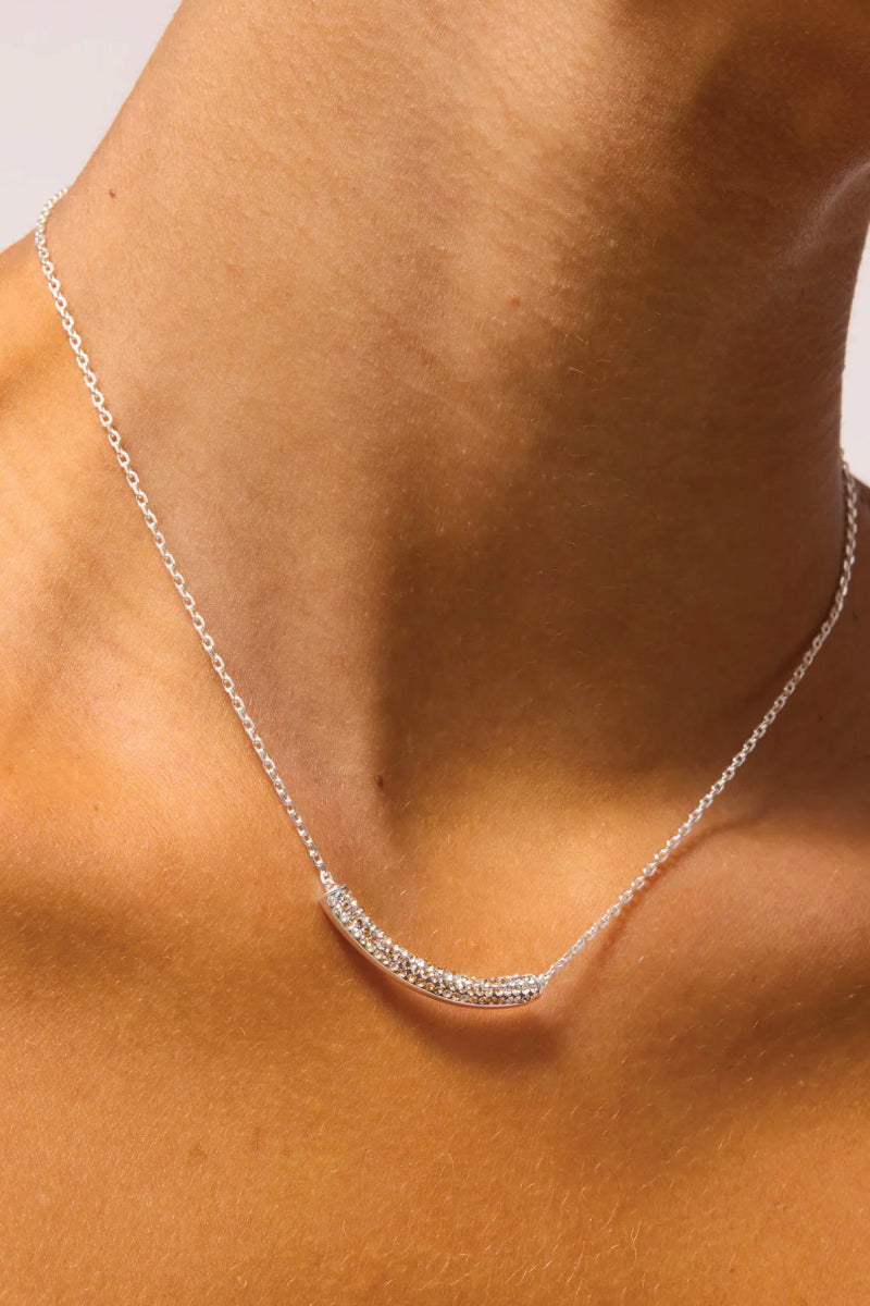 Curved Bar Necklace - Dancing Queen