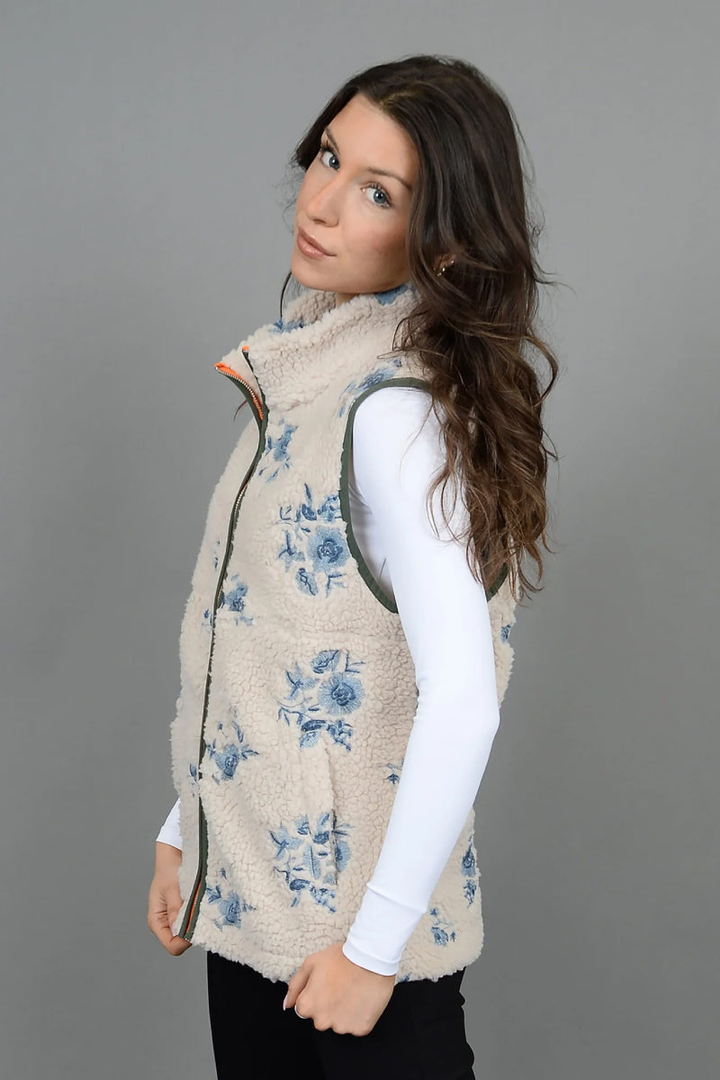 Embroidered Floral Sherpa Vest - CRM