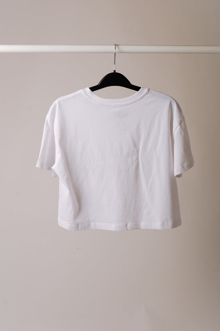 Shania - Feel Like A Woman Crop Tee - WHT