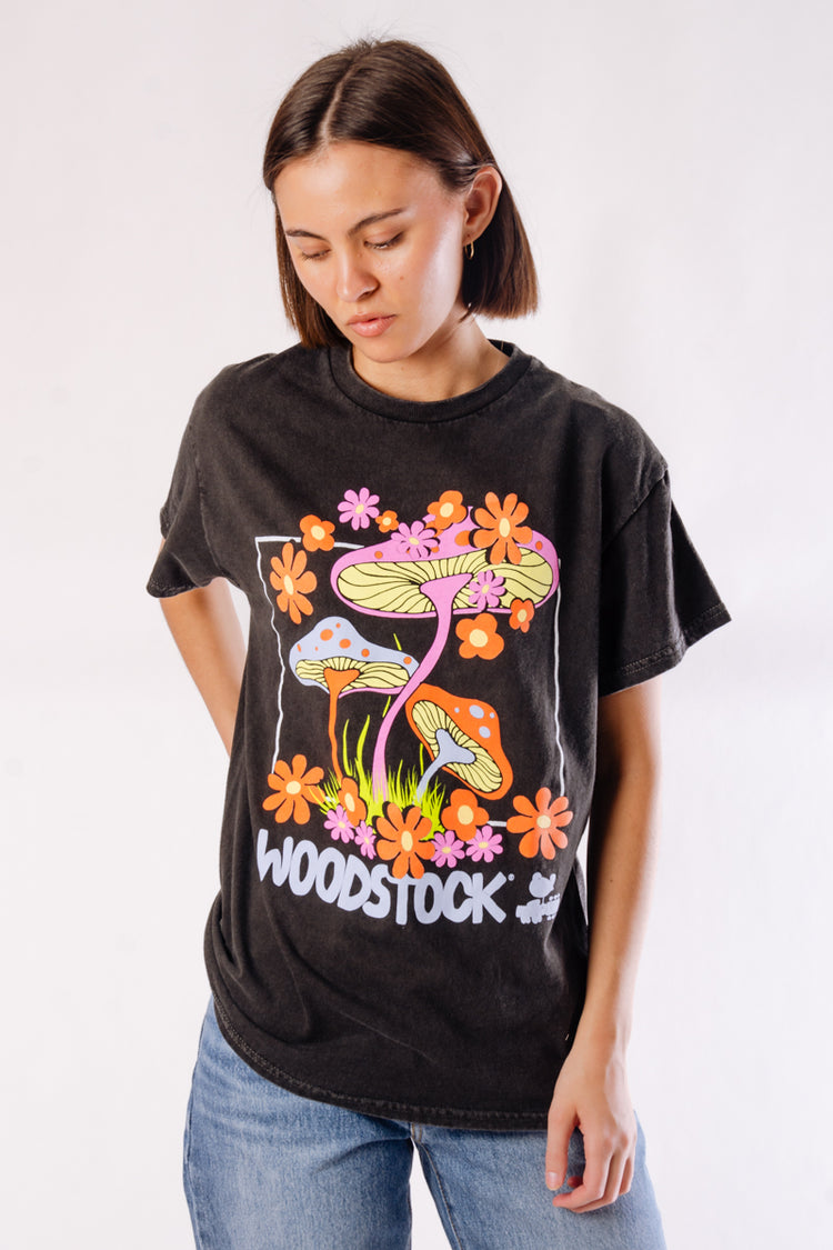 Woodstock Shrooms - BLK